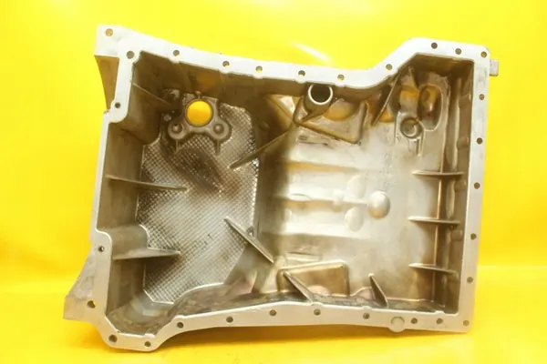 Oljeplåt Mercedes W203 W204 W211 W209 1.8 A2710141002 image 6