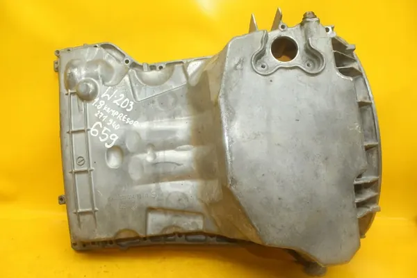 Oljeplåt Mercedes W203 W204 W211 W209 1.8 A2710141002 image 7