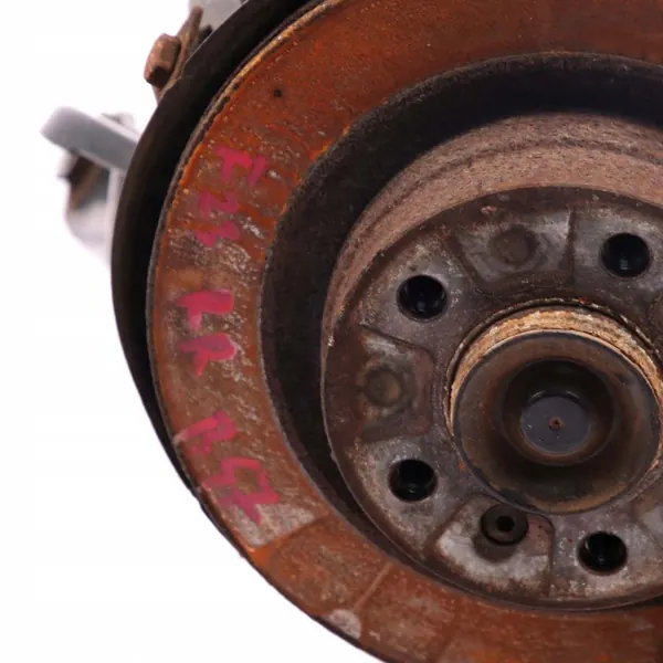 BMW OE 6792516 Pivot de Roue Utilisé image 9