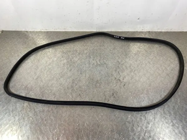 2018 Mitsubishi Eclipse Cross Front Door Seal FOB53610 image 1