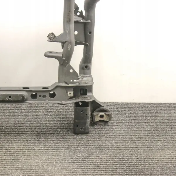 Mercedes-Benz GL X166 Voorste hulpframe OEM A1663302100 image 5
