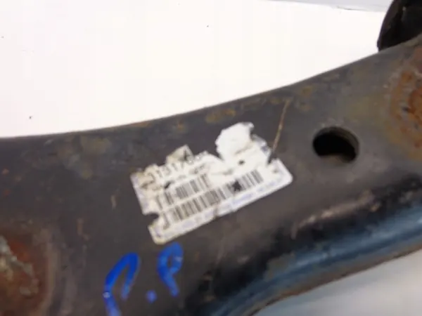 VOLVO XC70 2 II 2.4 D5 4WD Braccio di Sospensione Anteriore Destro image 3