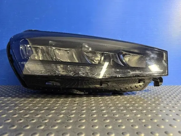 Farol Dianteiro Direito Skoda Fabia Mk4 LED (6VA) 6VB941016 image 6