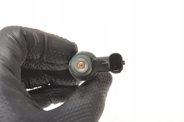 Iniettore Skoda 04E906036AE image 4