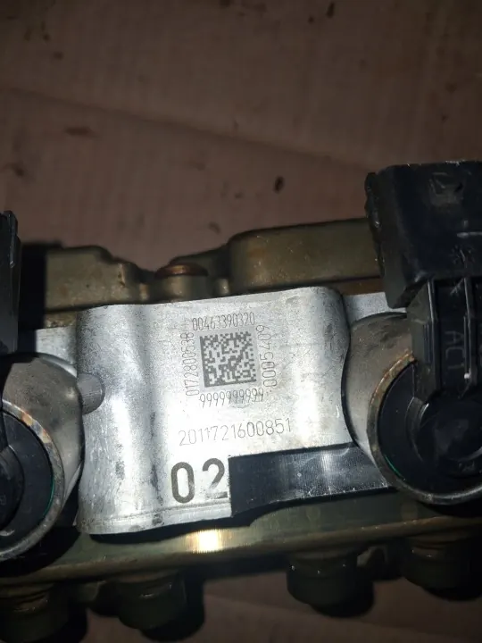 Venttiililäppäin OEM F-446561.03 Jeep Renegadelle image 6