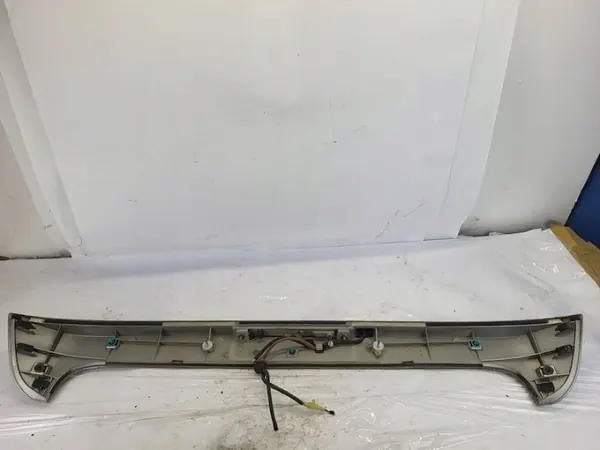 Spoiler Subaru Impreza III OEM 96033FG010 - Usado image 3