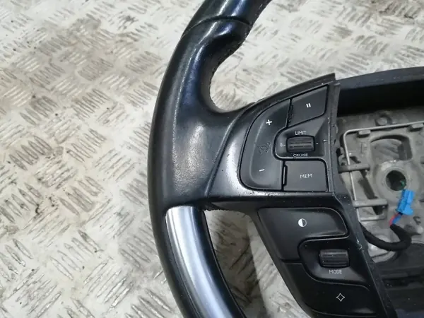 Volante Citroen OEM 98096593ZD - Peça usada image 4