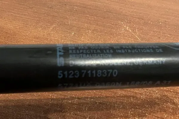 Amortizzatori completi BMW 1 (E81) 2009 image 5