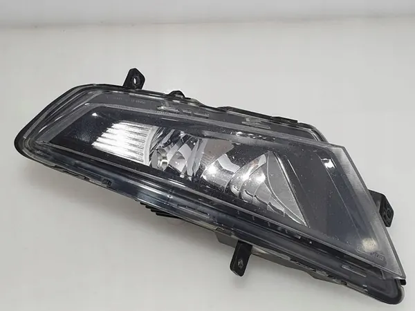 Farol de neblina dianteiro esquerdo Seat Leon (5F) 2014 Original image 4
