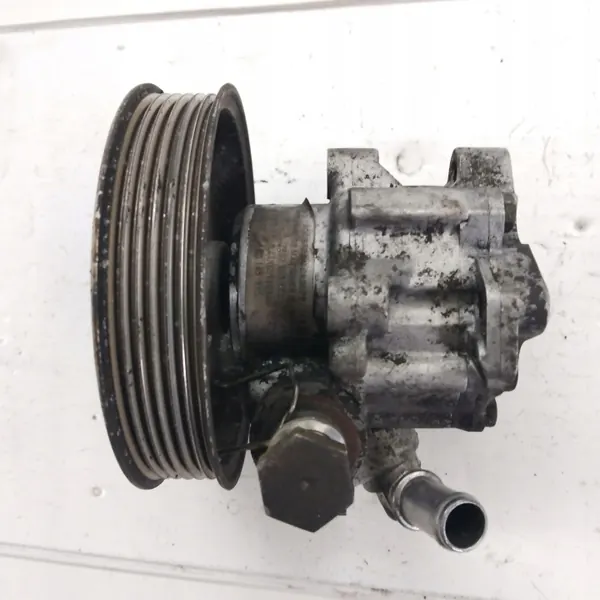 Pompe de direction Audi OE OEM 4B0145153 image 4