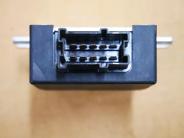 BMW Brandstofpomp Besturingsmodule 7476687 image 2