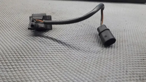 VW Phaeton Washer Nozzle 3d0955986a image 3