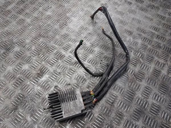 Contrôleur de ventilateur Audi OE 4F0 959 501C image 2