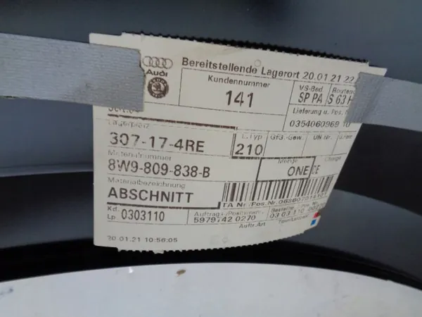 Aile arrière droite OEM 8W9809838B Audi RS4 B9 image 6