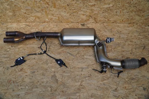 Catalyseur & Silencieux OEM 670154406 Maserati image 9