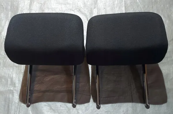 VW T-ROC Achtersteun Set OEM ZAGŁÓWKI TYLNE image 2