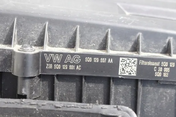 Filtre à air OEM bt-cars-26730 pour VW Audi Skoda image 7