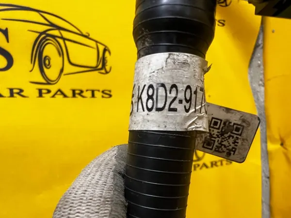 AdBlue-letku OEM K8D2-9170-AA Range Rover Evoque II:lle image 4
