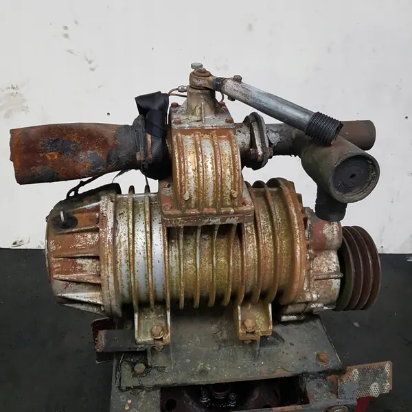 Bomba de vácuo usada OEM JUROP PN 84M 9000 L/Min image 9