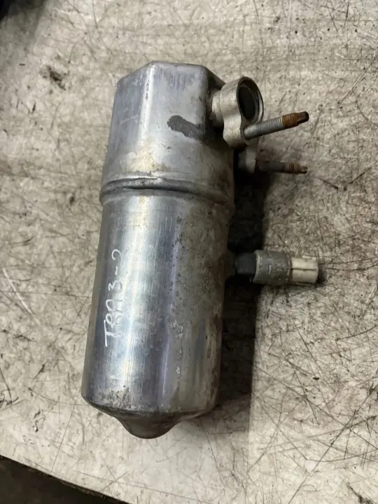 Secador AC Ford Transit OEM 6C1119E647 - Usado image 2