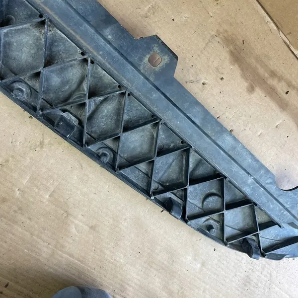 VOLVO XC60 2008-2013 Stötfångarskydd 30763421 image 5