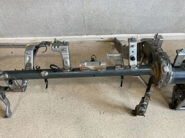 Refuerzo salpicadero Hyundai Ioniq 5 OEM 84410GI100 image 5