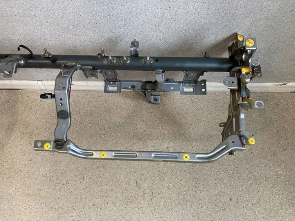 Refuerzo salpicadero Hyundai Ioniq 5 OEM 84410GI100 image 8