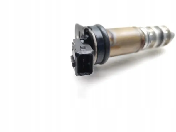 Válvula de Control Árbol de Levas BMW OEM 7584115 - Usado image 6