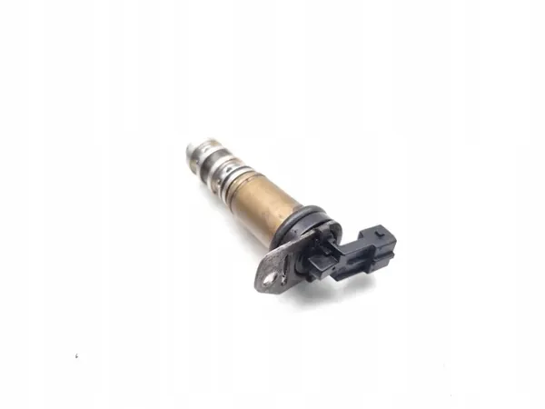 Válvula de Control Árbol de Levas BMW OEM 7584115 - Usado image 9