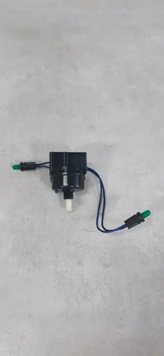 OEM 84732-97403 Toyota Terios Interruptor Ventilador image 3
