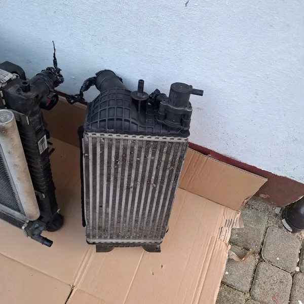 Conjunto de ventilador de refrigeración Hyundai Santa Fe IV 1.6 T-GDi OEM image 8