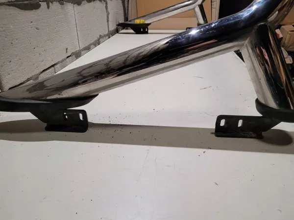 Toyota Hilux VIII 15+ laadbuis OEM pw3b00k000 image 6