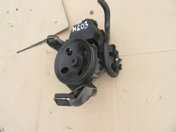 Mercedes-Benz Hydraulikpumps A0024668301 image 2