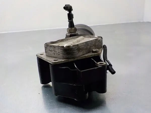 Refroidisseur d'huile FIAT 500 OEM 55225515 - Pièce d'occasion image 6