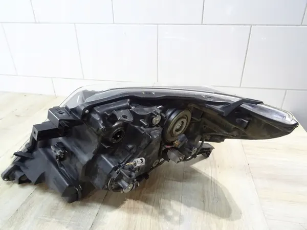 Faros Derecho Toyota Land Cruiser Prado 09-17 81185-60J20 image 10