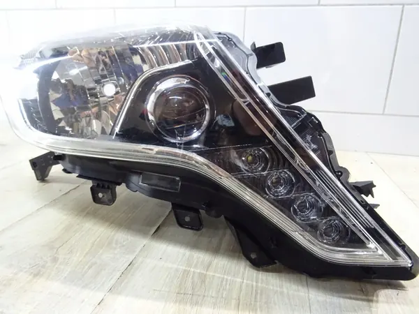 Faros Derecho Toyota Land Cruiser Prado 09-17 81185-60J20 image 2