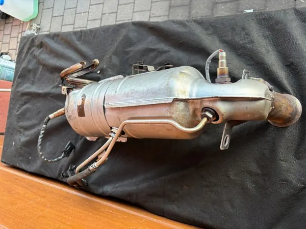 Katalysator OEM 9838675780 für Peugeot 1.2 THP image 5