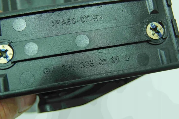 A2303280135 Ventilfäste Bak Mercedes SL R230 image 3
