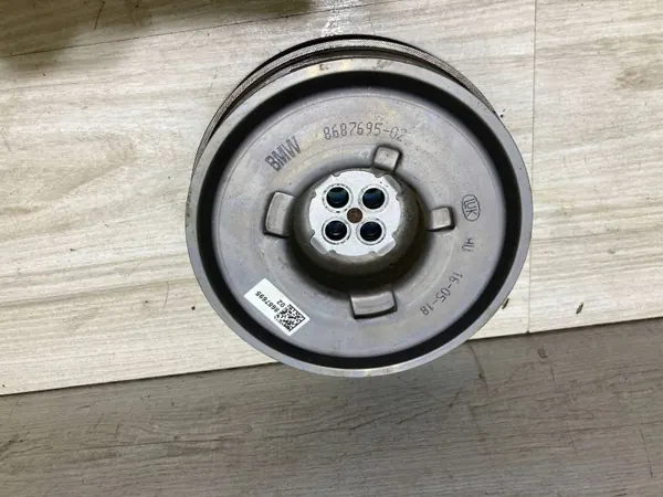 BMW OE 8687695 Krukaspulley - Gebruikt image 2