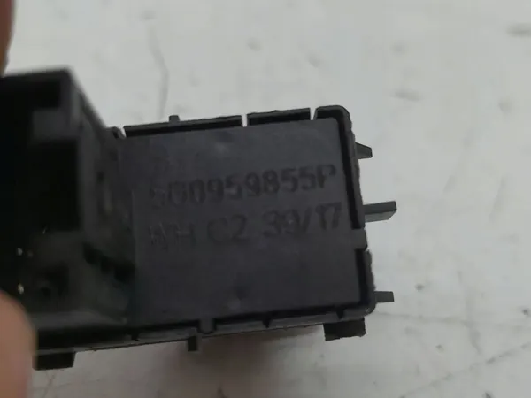 VW Polo VI Fensterheber Schalter Komplett 5G0959857F image 5