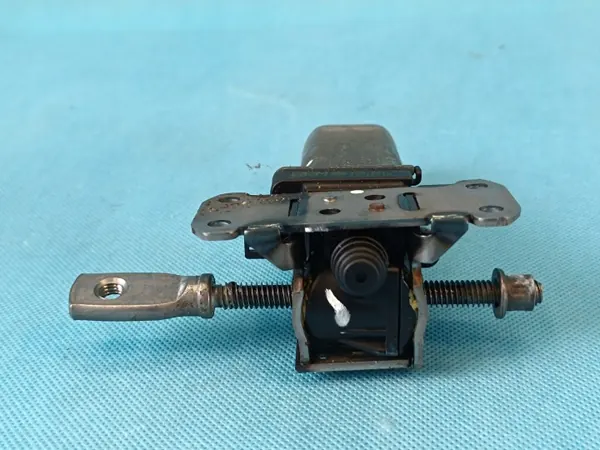 Istuinmoottori OEM 8K0881390 Skoda Superb 3 2018 image 3