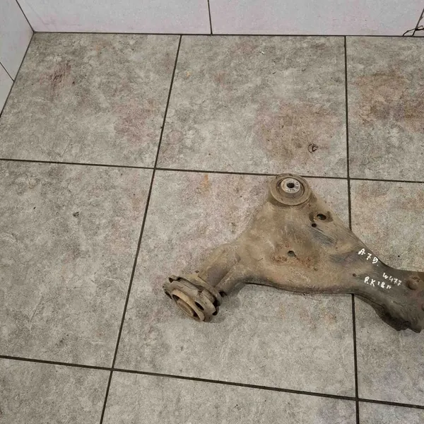 Braccio di Controllo Anteriore Sinistro MERCEDES-BENZ VITO TOURER A4473301407 image 2