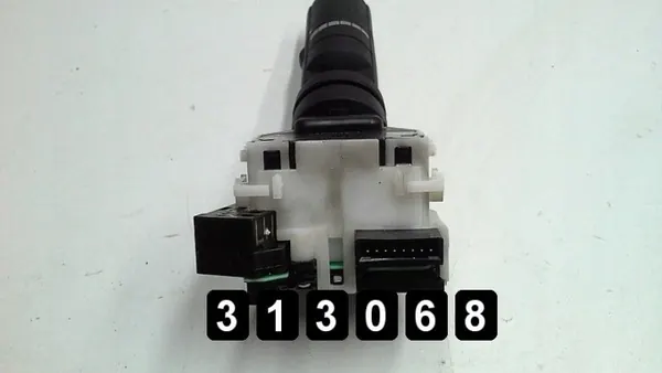 Interruptor Nissan OEM AM-313068 para Navara 2006 image 3