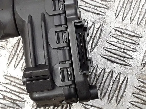 Audi A6 C5 2002 Gaspedaal 2500tdi image 6