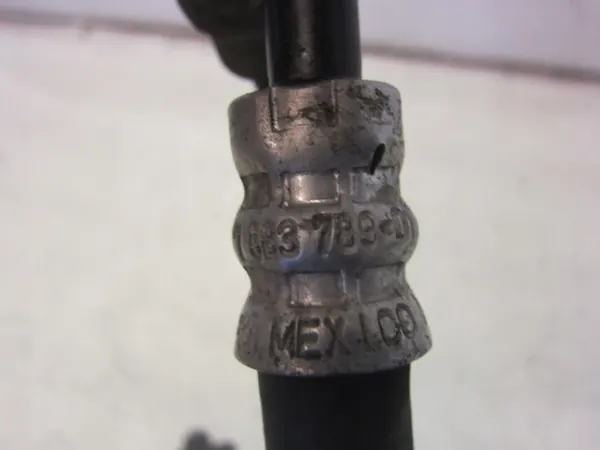 BMW X5 E70 Öljynjäähdyttimen letku OEM 7583788 image 7