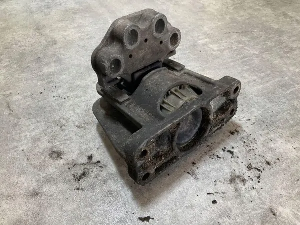 Vaihteiston tuki Ford Transit Connect GK216F012 2.0L Diesel image 3