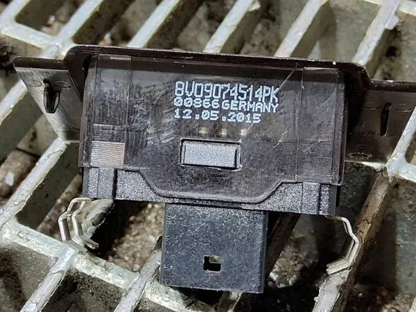 Sensor de sol OEM 8V09074514P para Audi A3 S3 8V image 5