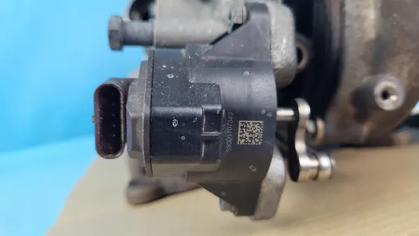 Turbocompresor VOLVO XC90 II 2.0D 31492976 image 8