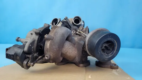 Turbocompresor VOLVO XC90 II 2.0D 31492976 image 9