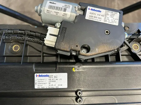 Techo Solar Audi A7 4G C7 OEM 4G8877790 - Usado image 10